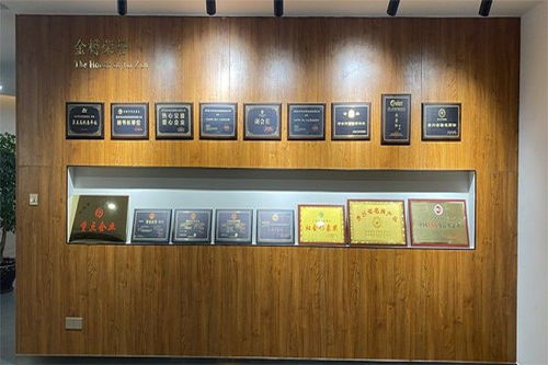 金樽酒廠 讓醬香白酒走進(jìn)千家萬(wàn)戶(hù)